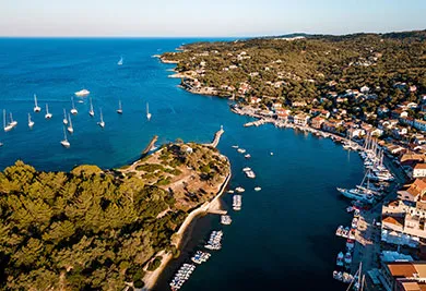 unexplored-ltalian-lslands-you-should-visit-before-they-get-famous-mid-content-5